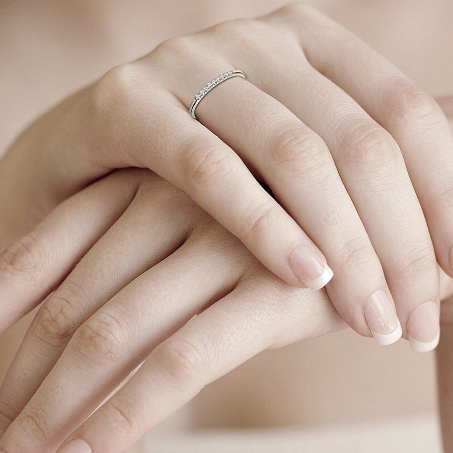 14k Solid Gold Sienna Petite Diamond Band Ring