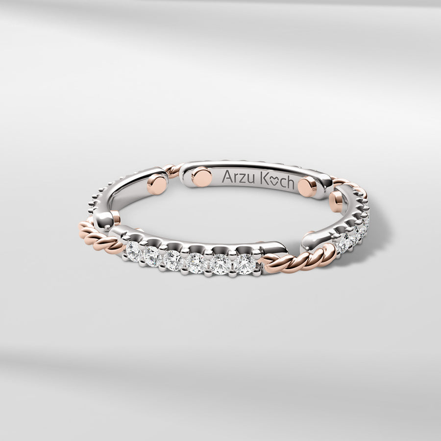 18k Solid Gold Classic Modern Scalloped Diamond Ring