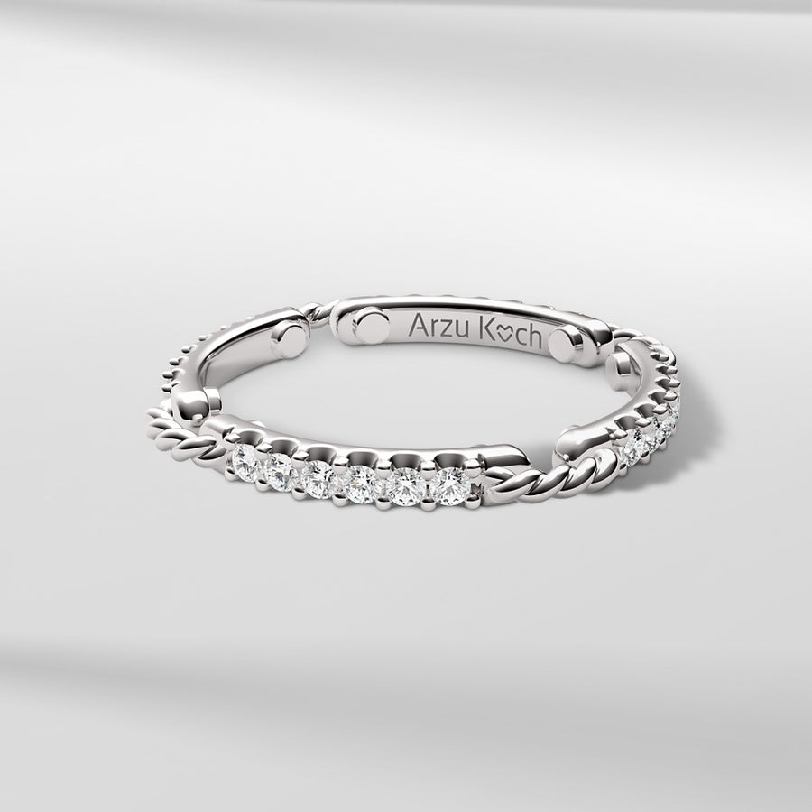 18k Solid Gold Classic Modern Scalloped Diamond Ring