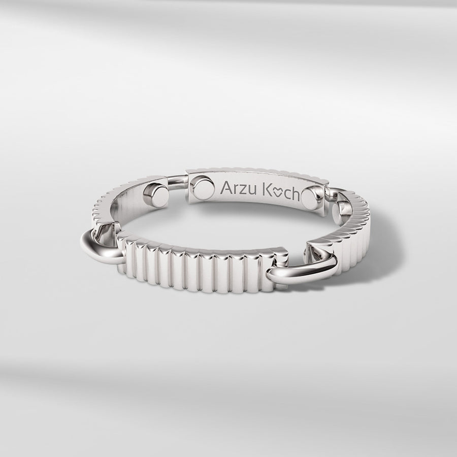 18k Solid Gold Textured Ring, Body & Links 