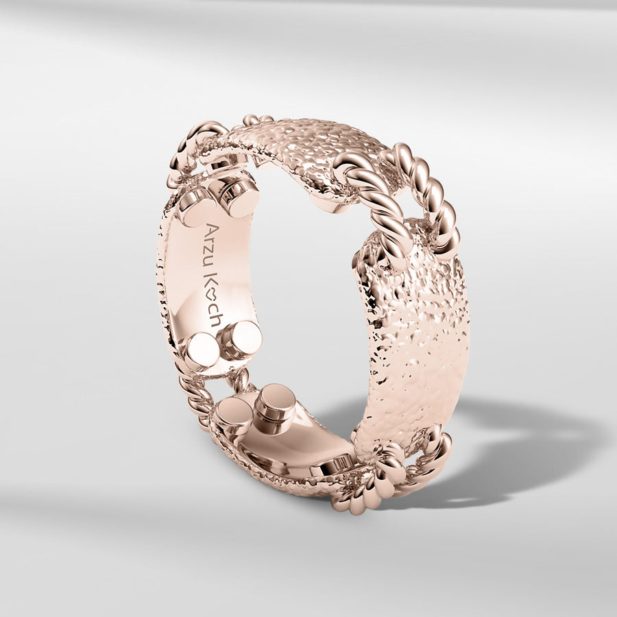 18k Solid Gold Link Ring With Modern Dome Texture Look 