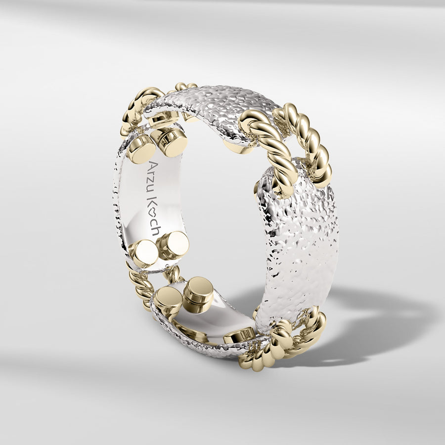 18k Solid Gold Link Ring With Modern Dome Texture Look 