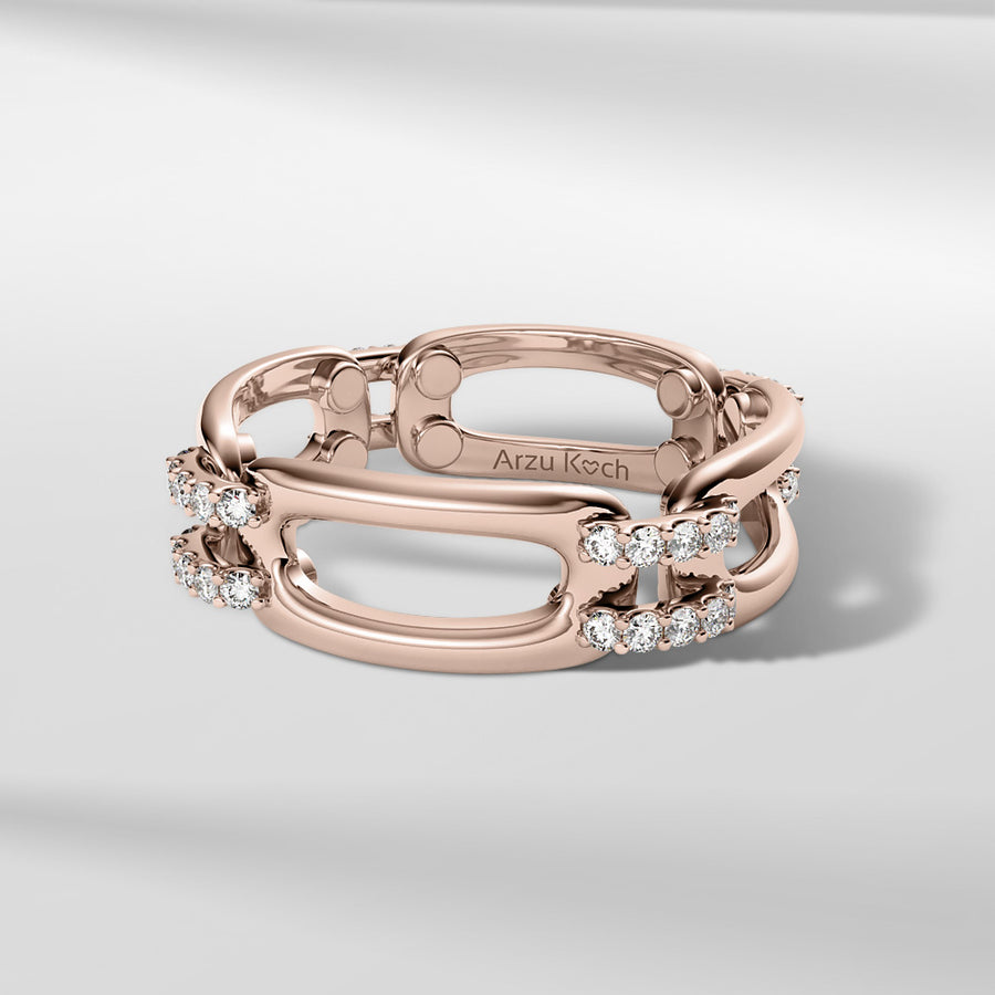 18k Solid Gold With Round Brilliant Diamond Ring