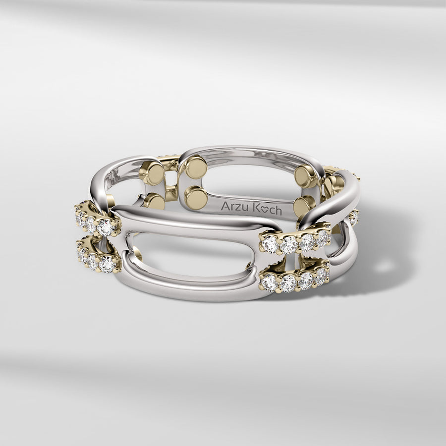 18k Solid Gold With Round Brilliant Diamond Ring